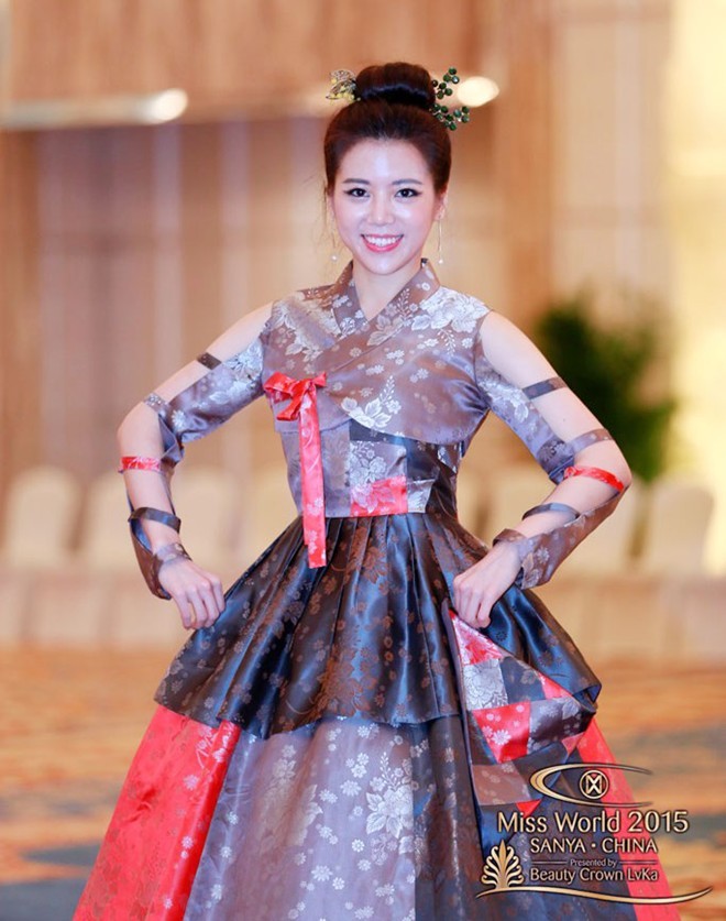 Lan Khue dep diu dang voi ao dai o Miss World 2015-Hinh-12